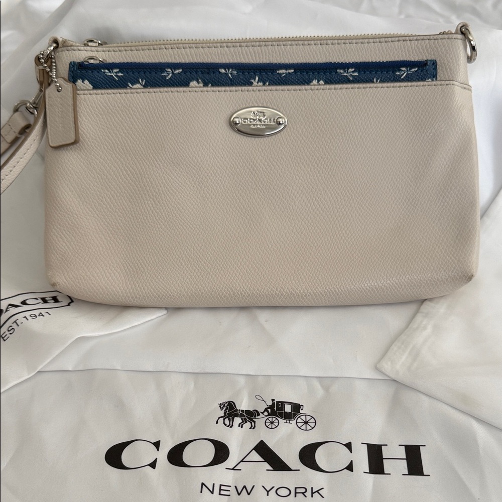 Coach Pop Pouch